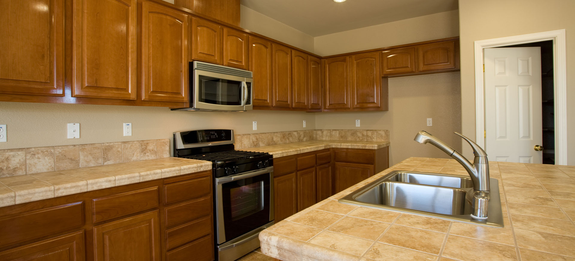 Kitchen And Bathroom Remodeling
